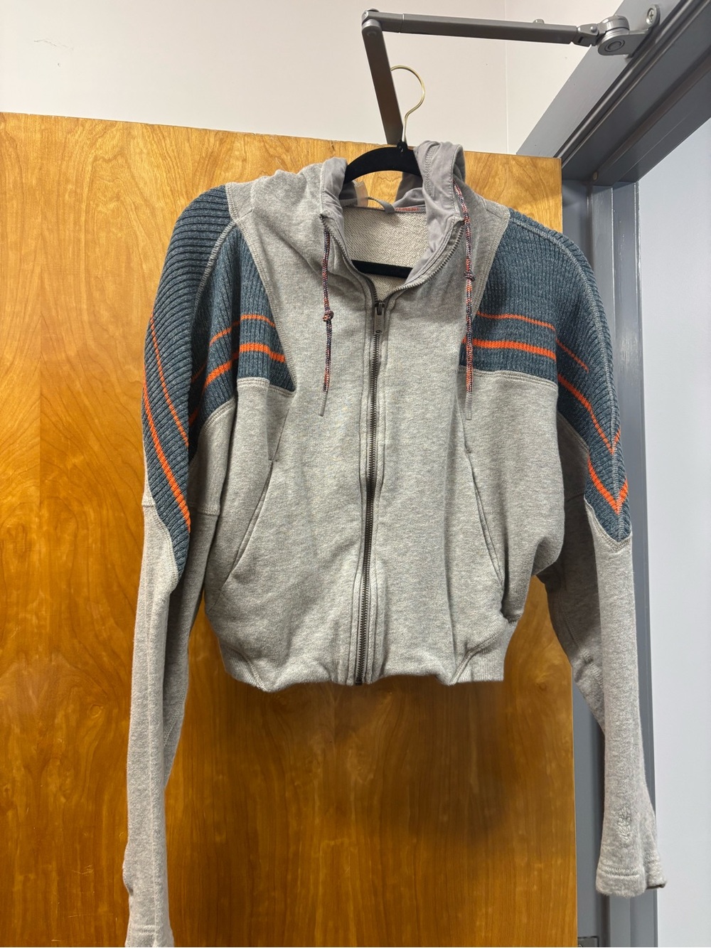 Woman's FP Gray Zip-Up Hoodie Sweater with Blue and Orange Accents